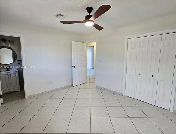 $4,500 | 10475 Southwest 42nd Terrace, Miami, FL 33165