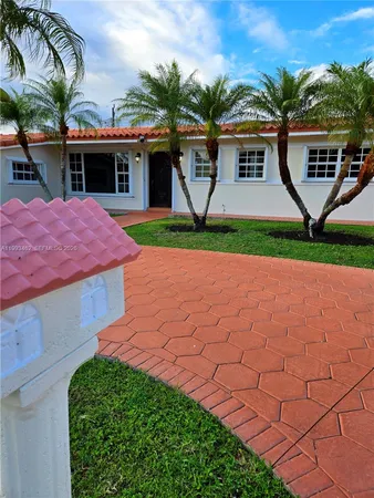 $4,500 | 10475 Southwest 42nd Terrace, Miami, FL 33165