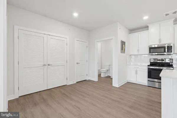 $2,950 | 12850 Mosaic Park Way, Unit 2W, Herndon, VA 20171