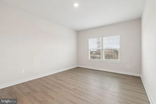 $2,950 | 12850 Mosaic Park Way, Unit 2W, Herndon, VA 20171