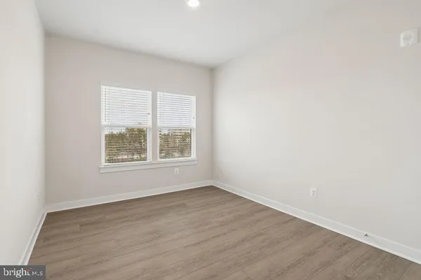 $2,950 | 12850 Mosaic Park Way, Unit 2W, Herndon, VA 20171