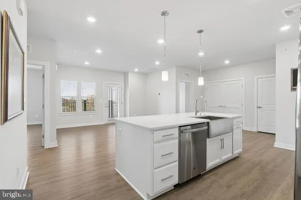 $2,950 | 12850 Mosaic Park Way, Unit 2W, Herndon, VA 20171