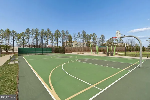 $2,950 | 12850 Mosaic Park Way, Unit 2W, Herndon, VA 20171