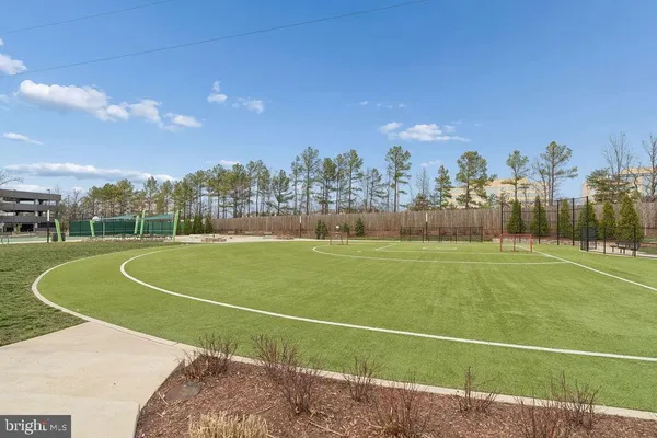 $2,950 | 12850 Mosaic Park Way, Unit 2W, Herndon, VA 20171
