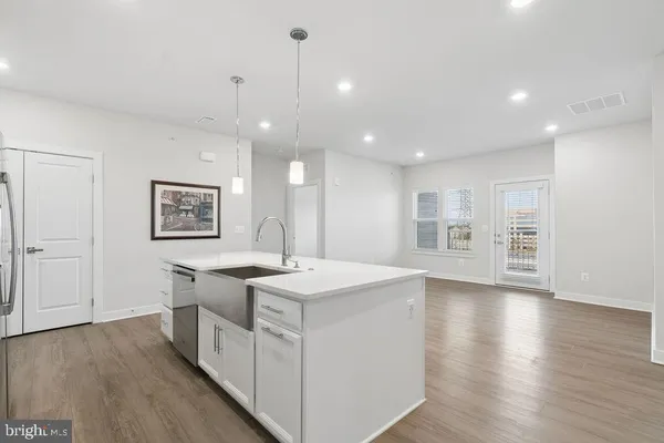 $2,950 | 12850 Mosaic Park Way, Unit 2W, Herndon, VA 20171
