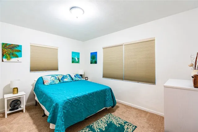 $1,800 | 2358 2nd Court Southeast, Vero Beach, FL 32962