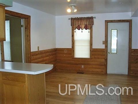 4119 East Maple Ridge 37th Road Rock, MI 49880 - Photo 4 of 26