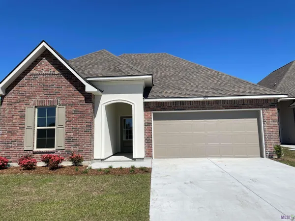 $282,110 | 383 Rue Evangeline, Houma, LA 70364