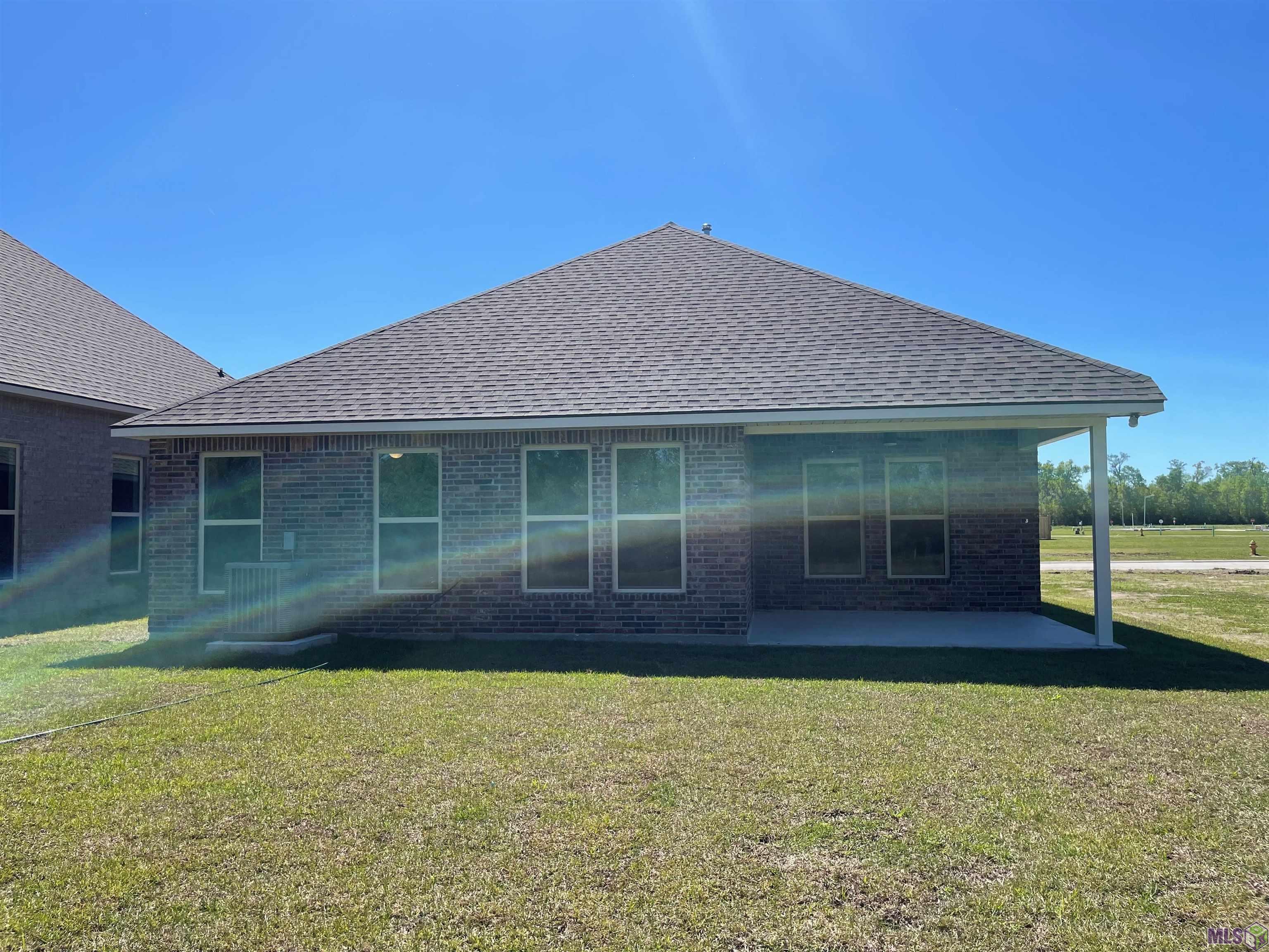 383 Rue Evangeline Houma, LA 70364 - Photo 6 of 7