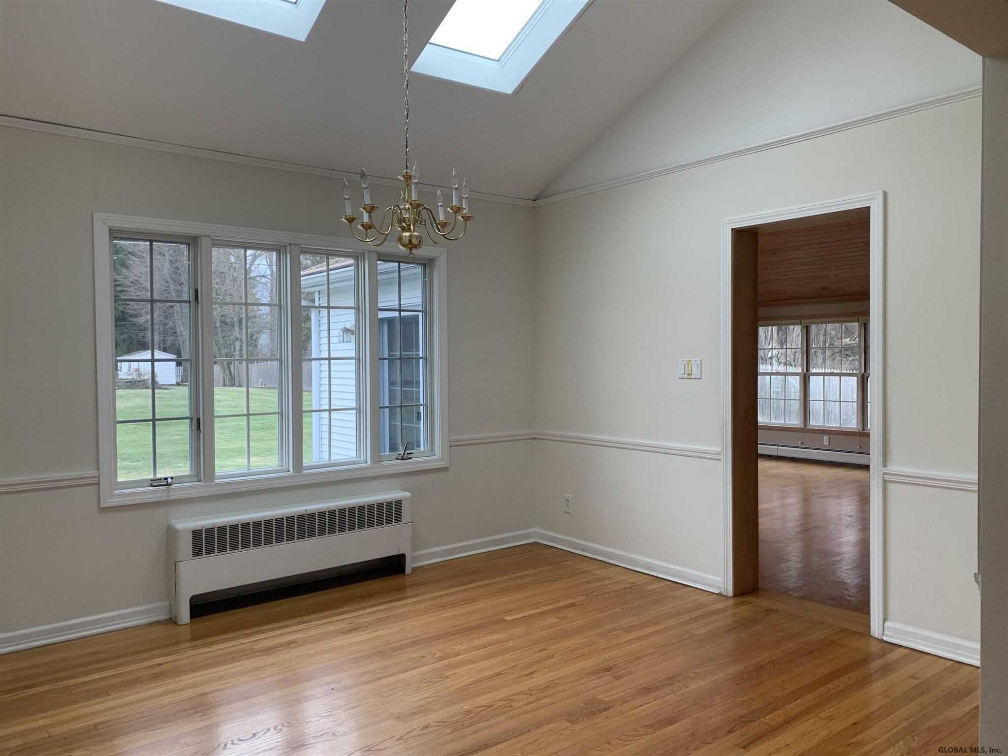 7 Chestnut Hill Road South Colonie, NY 12211 - Photo 10 of 40 Photo 11
