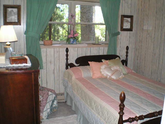 1181 Chestnut Fork Road Bedford, VA 24523 - Photo 13 of 22 Bedroom 2