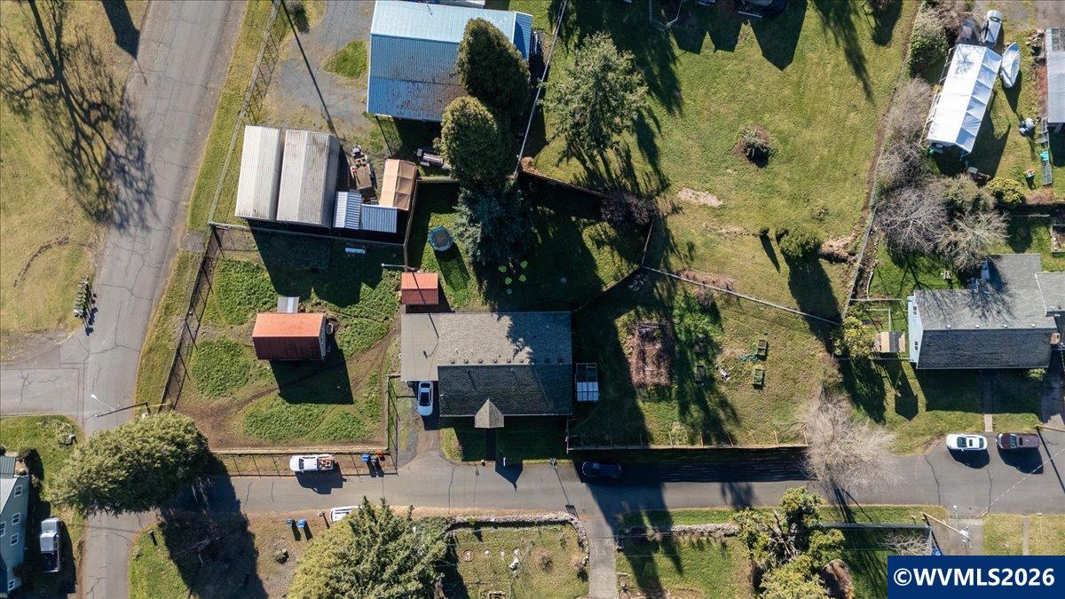 636 Birch Street Lyons, OR 97358 - Photo 38 of 48 Gallery Image 38