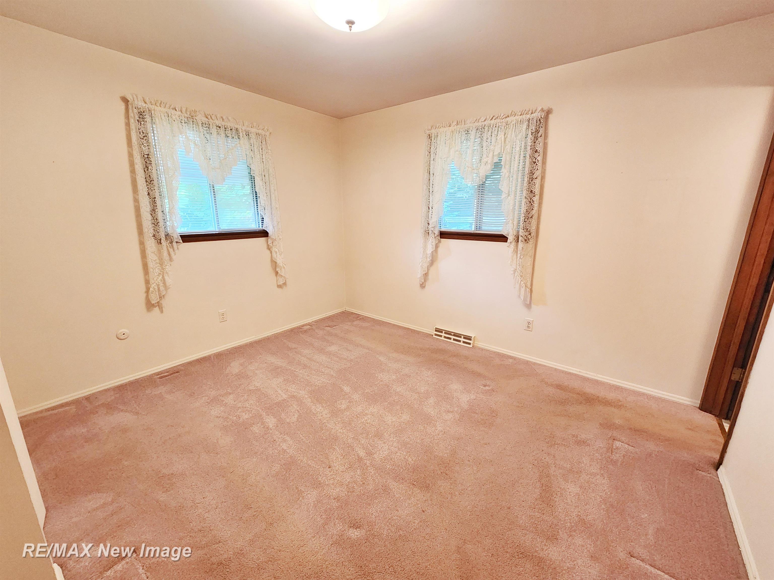 3372 Dale Road Saginaw, MI 48603 - Photo 21 of 37 50150098-c4fa9587-2a9e-4ad6-a476-1340721166c0.JPG
