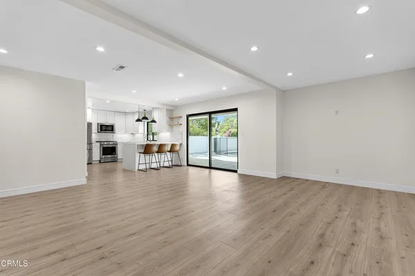 $6,495 | 9321 Belvoir Avenue, La Crescenta, CA 91214