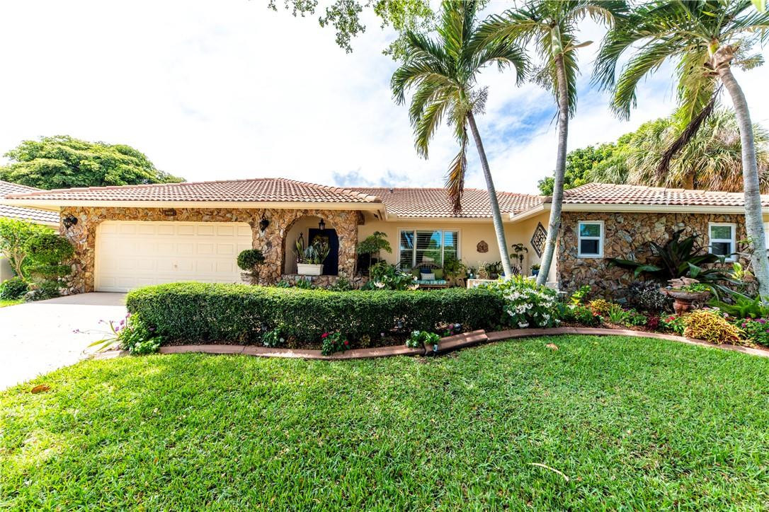 21831 Linwood Way Boca Raton, FL 33433 - Photo 2 of 44 Photo 2