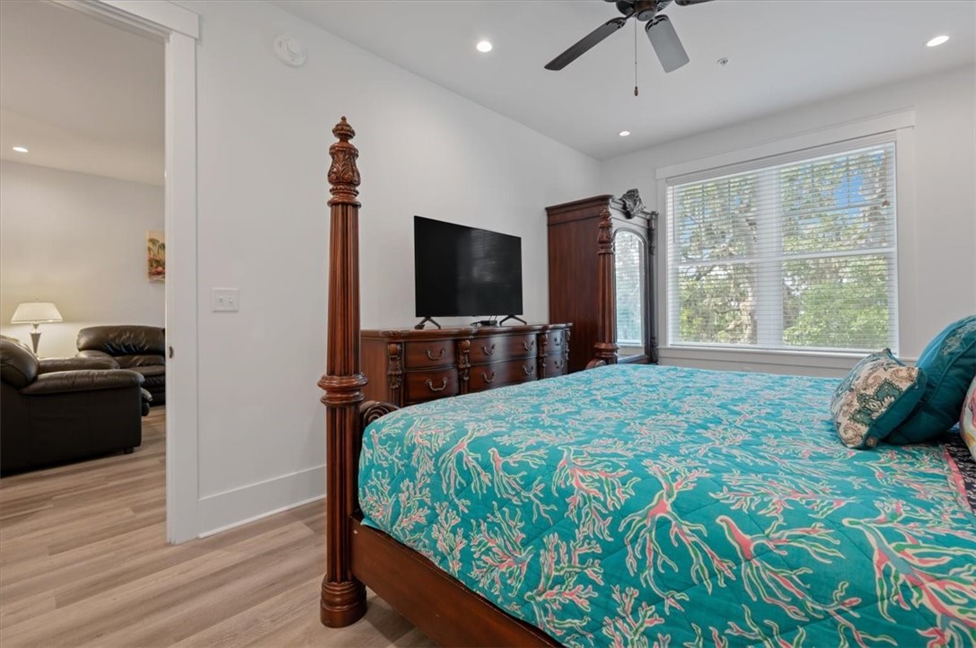 13 Harbor Road Jekyll Island, GA 31527 - Photo 24 of 43 Primary bedroom