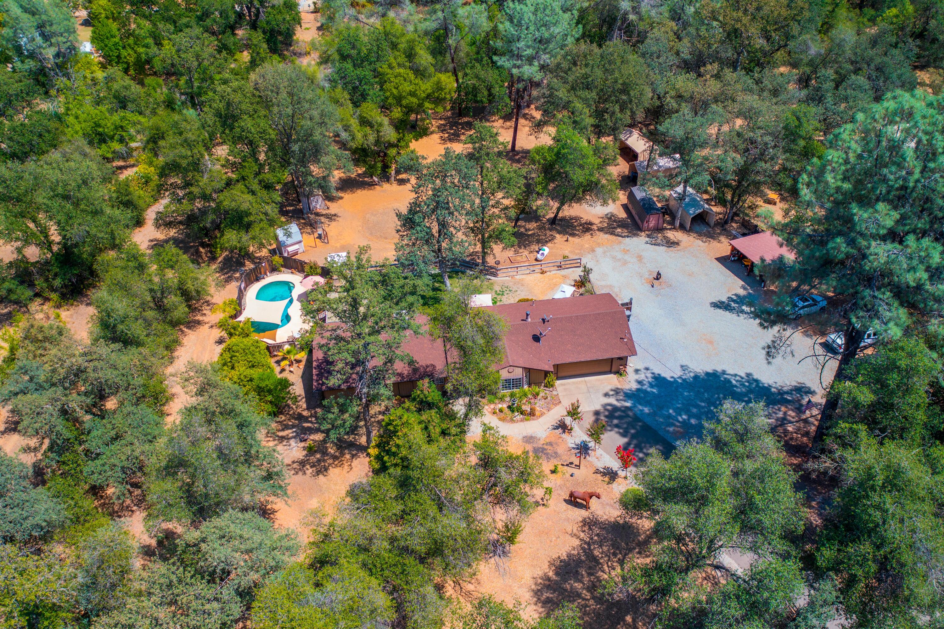 9851 Forgotten Trail Redding, CA 96003 - Photo 34 of 35 Drone