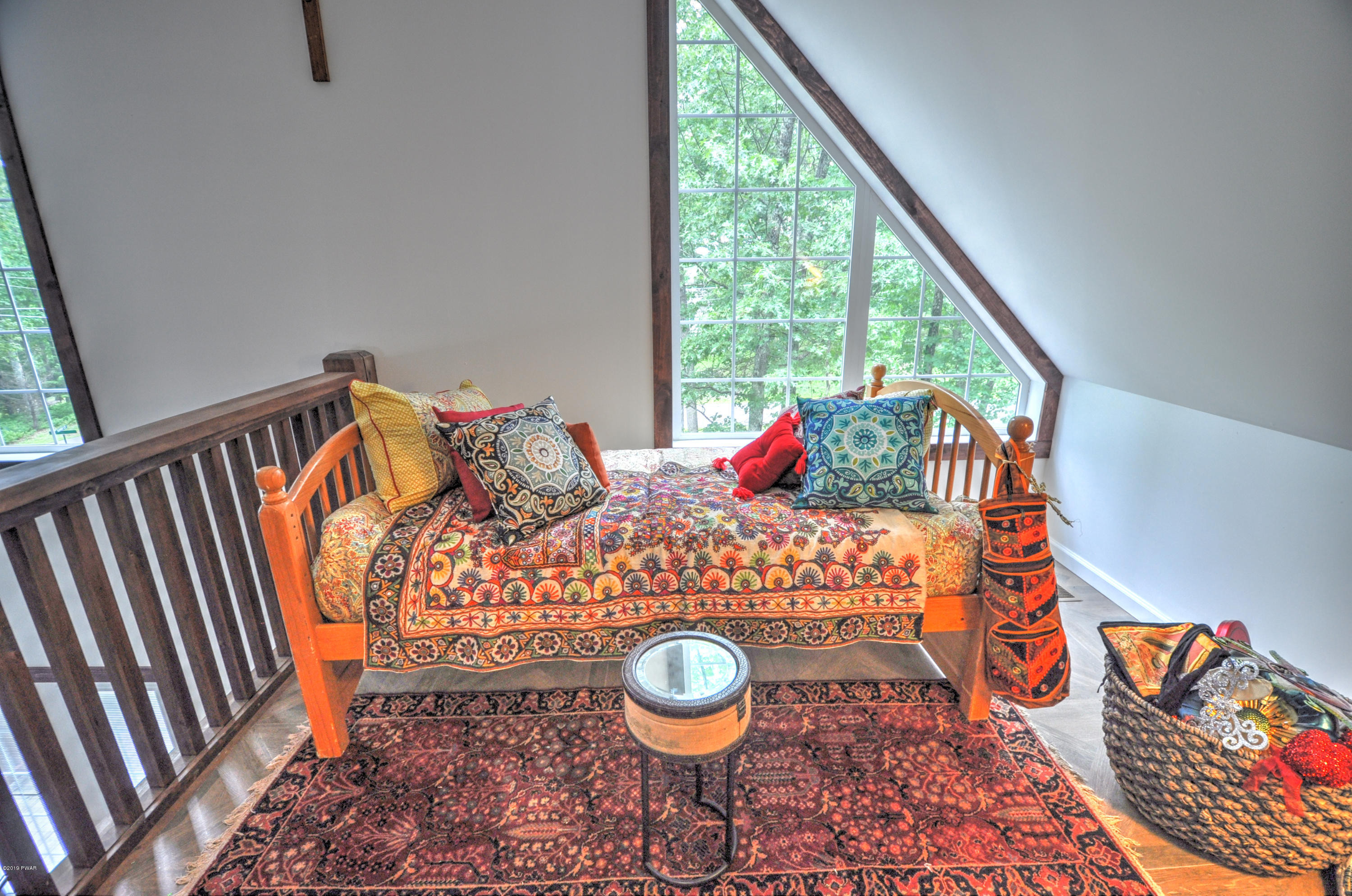 301 Lakeview Road Lackawaxen, PA 18435 - Photo 19 of 37 18-Loft