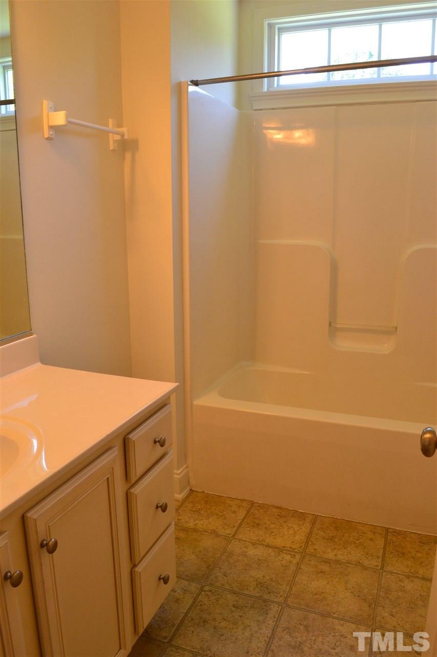 1863 Cooper Road Graham, NC 27253 - Photo 13 of 19 Gallery Image 13