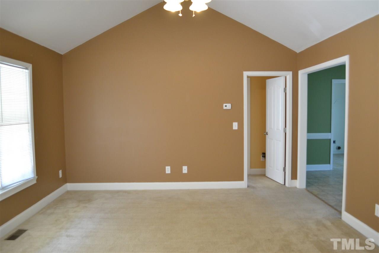 1863 Cooper Road Graham, NC 27253 - Photo 5 of 19 Gallery Image 5