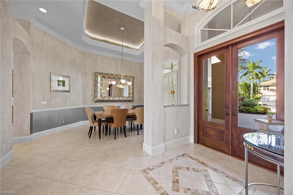 8752 Muirfield Drive Naples, FL 34109 - Photo 8 of 49