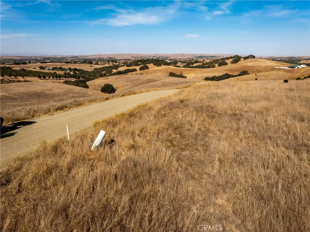0 Straw Ridge Road Paso Robles, CA 93446 - Photo 4 of 28 Gallery Image 4