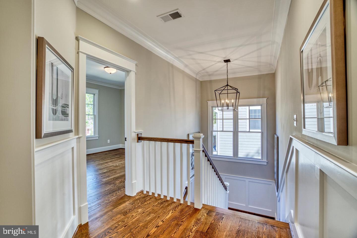 3008 North Rochester Street Arlington, VA 22213 - Photo 22 of 51 Gallery Image 22