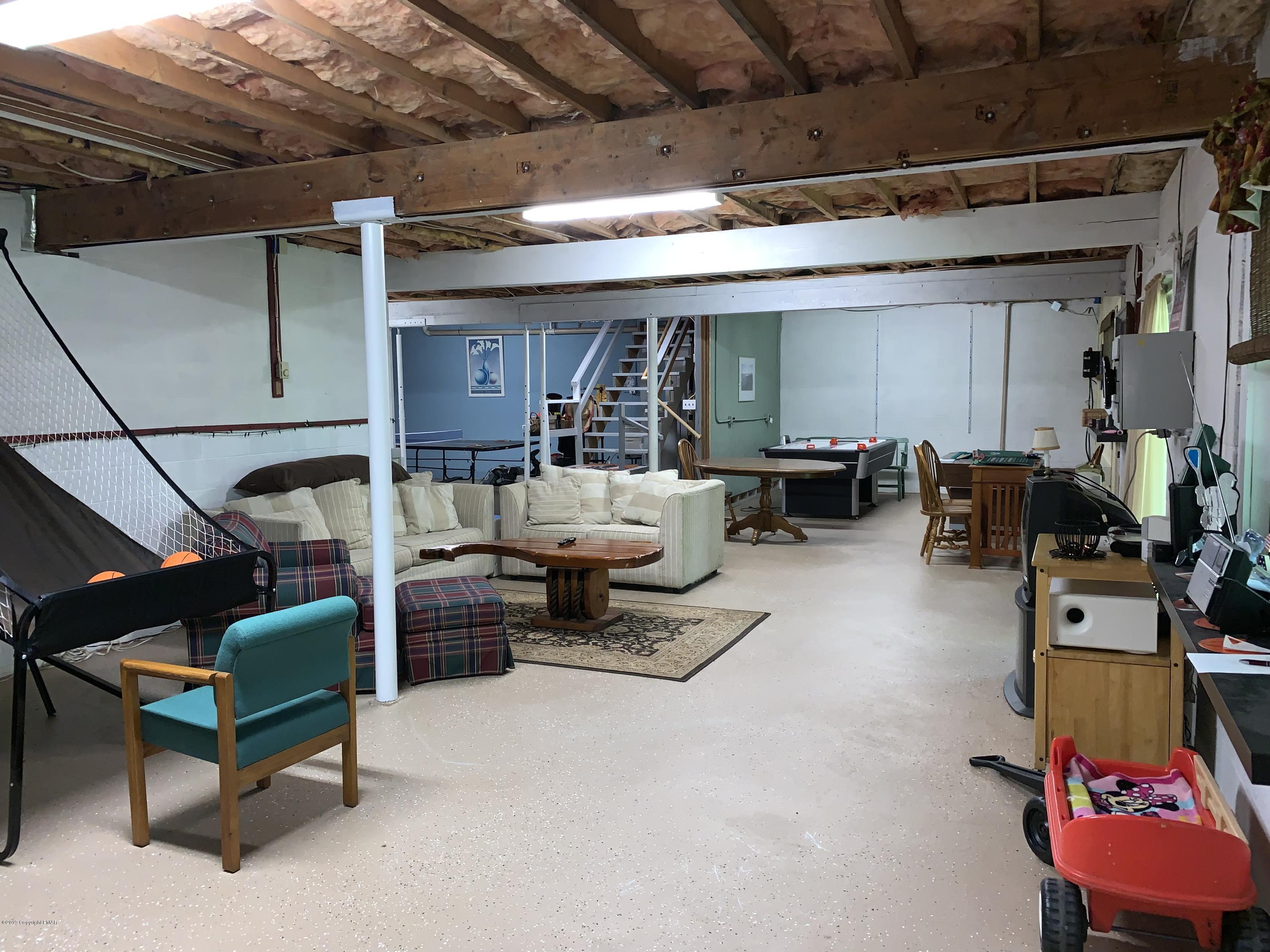 313 Canterbury Road Bushkill, PA 18324 - Photo 28 of 38 Basement 1