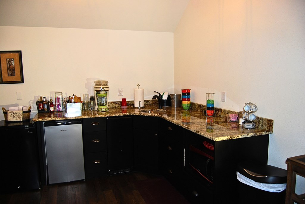 1013 Buck Ridge Drive Murphy, NC 28906 - Photo 26 of 42 Granite Counter top