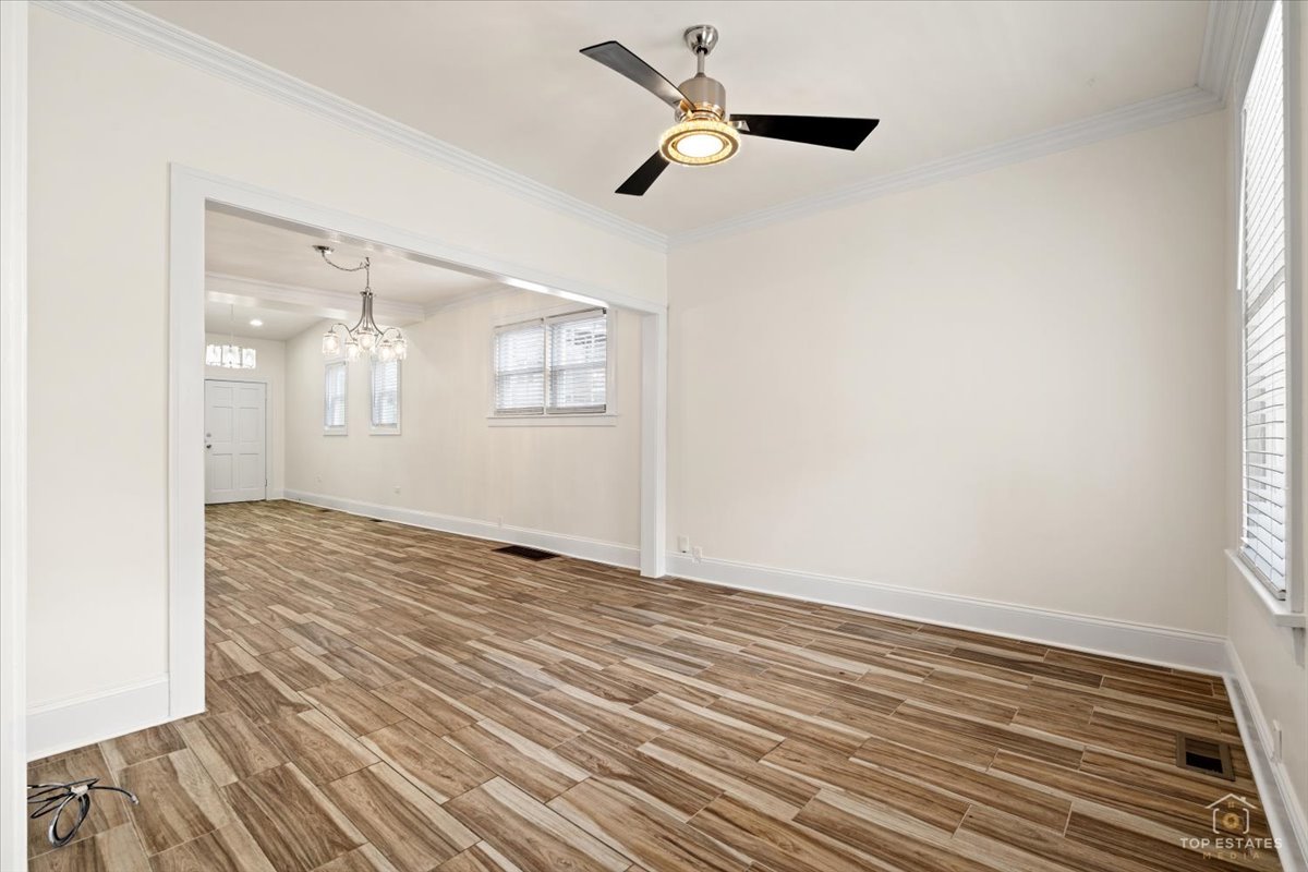 2617 North Springfield Avenue Chicago, IL 60647 - Photo 7 of 37