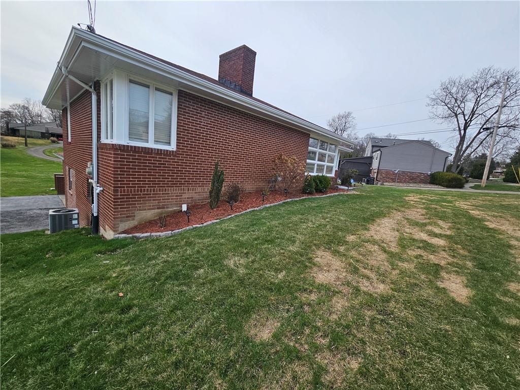 392 Center Grange Road Monaca, PA 15061 - Photo 4 of 25
