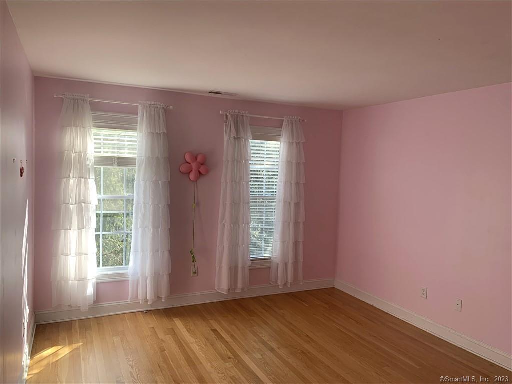 22 Alcott Way Avon, CT 06001 - Photo 11 of 19