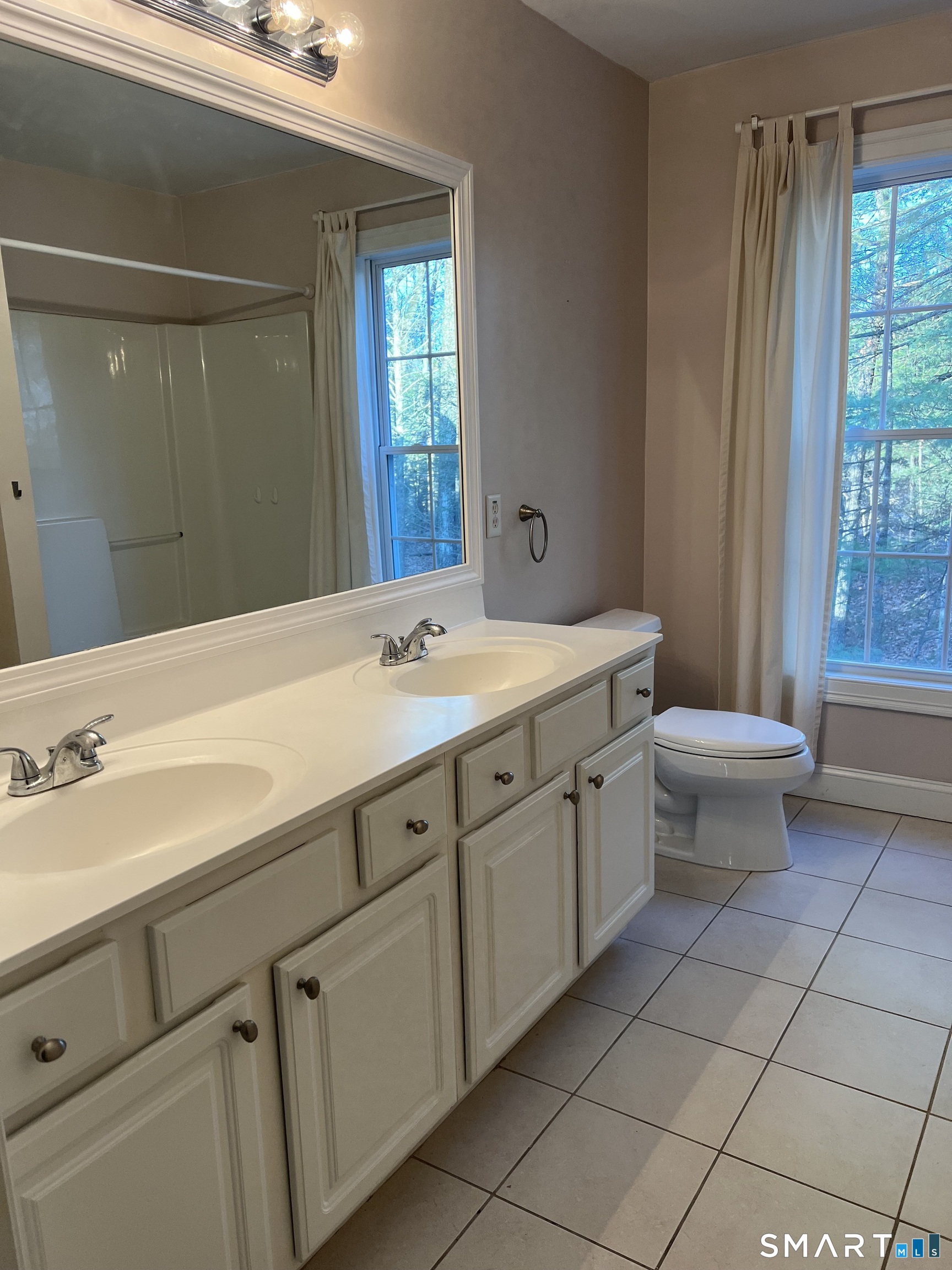 22 Alcott Way Avon, CT 06001 - Photo 12 of 19