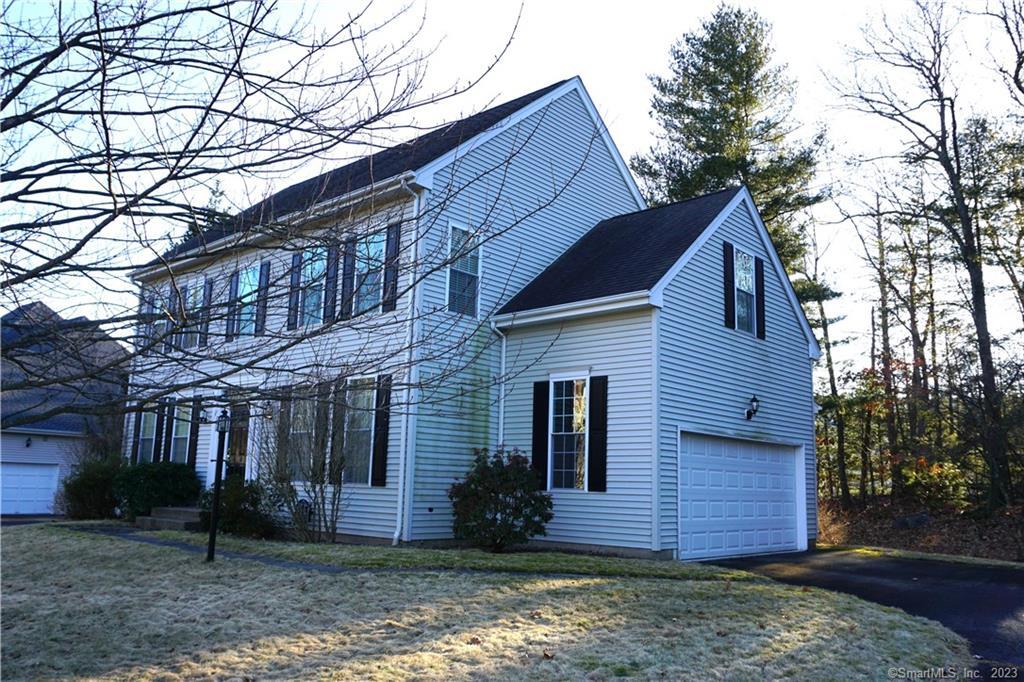 22 Alcott Way Avon, CT 06001 - Photo 2 of 19