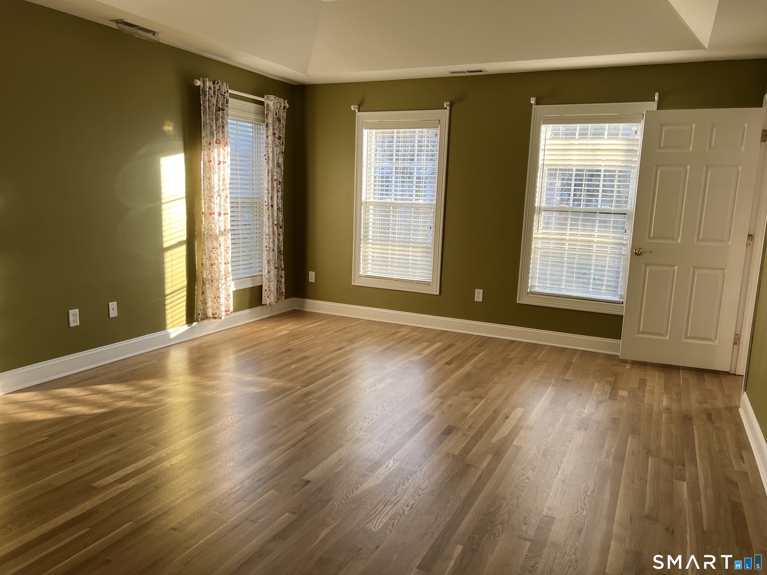 22 Alcott Way Avon, CT 06001 - Photo 8 of 19