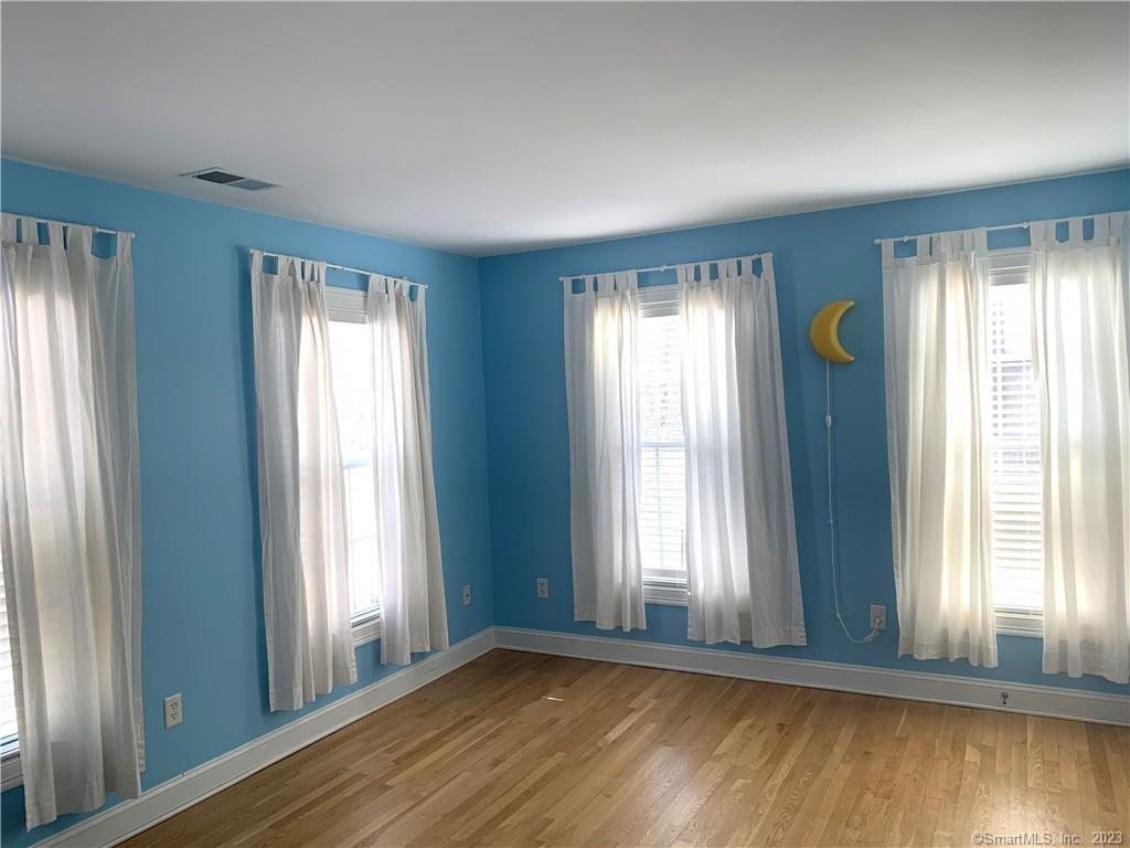 22 Alcott Way Avon, CT 06001 - Photo 10 of 19