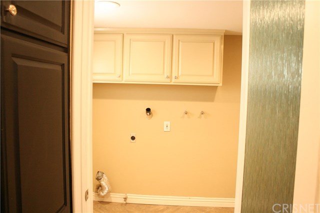 1106 Catlin Street, Unit B Simi Valley, CA 93065 - Photo 19 of 23