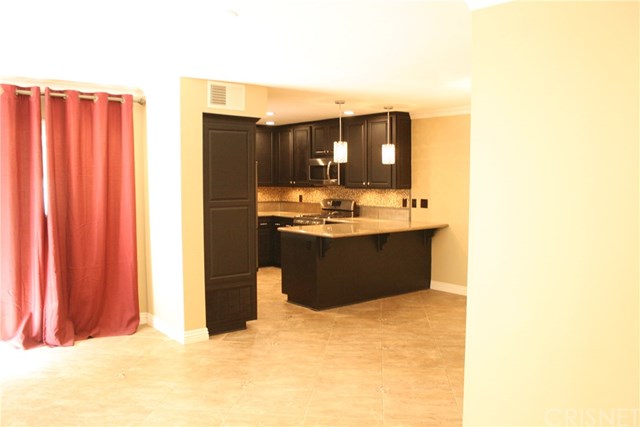 1106 Catlin Street, Unit B Simi Valley, CA 93065 - Photo 8 of 23