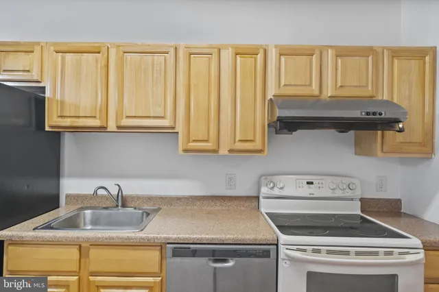 $245,000 | 311 South Fremont Avenue, Baltimore, MD 21230