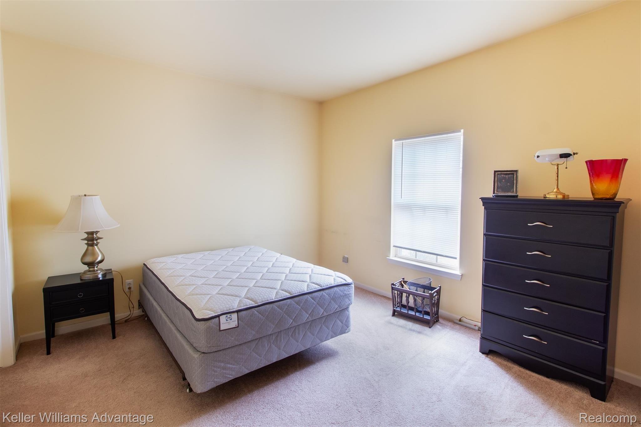 11760 Farmington Road Livonia, MI 48150 - Photo 20 of 24 FarmingtonRd_11760_BedA_01.jpg