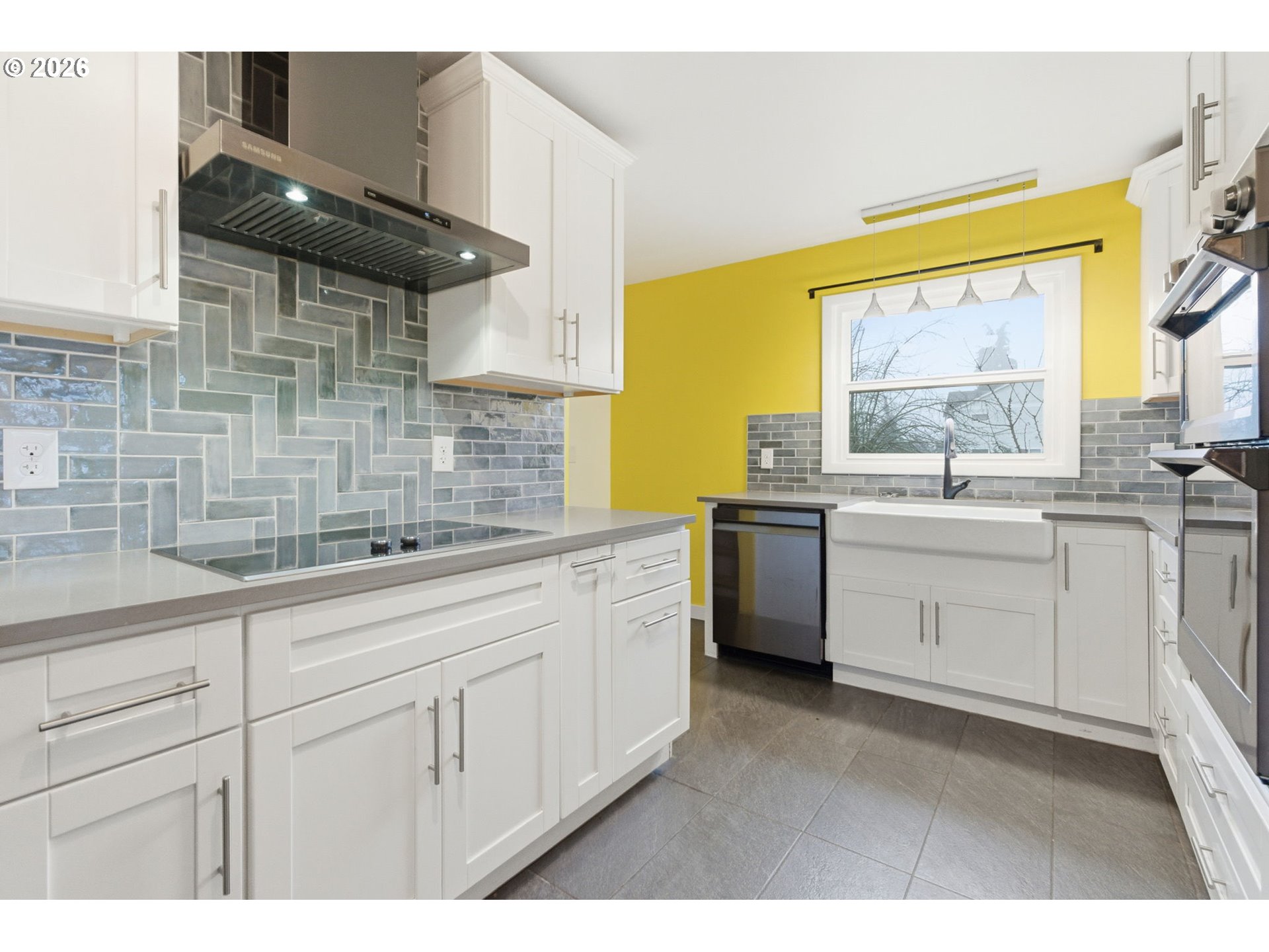 19 Northeast 139th Avenue Portland, OR 97230 - Photo 15 of 48