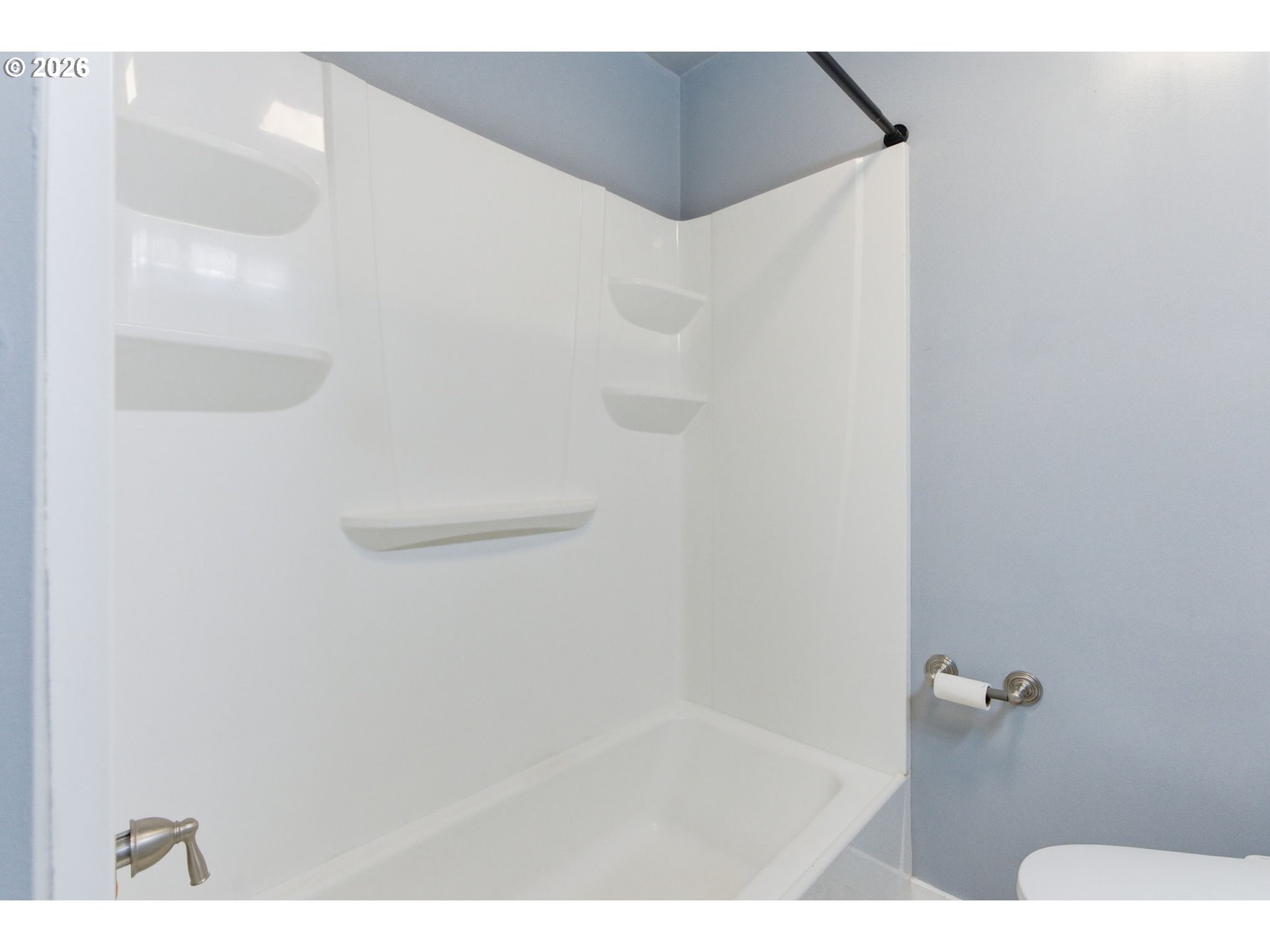 19 Northeast 139th Avenue Portland, OR 97230 - Photo 22 of 48 a bathroom with a shower