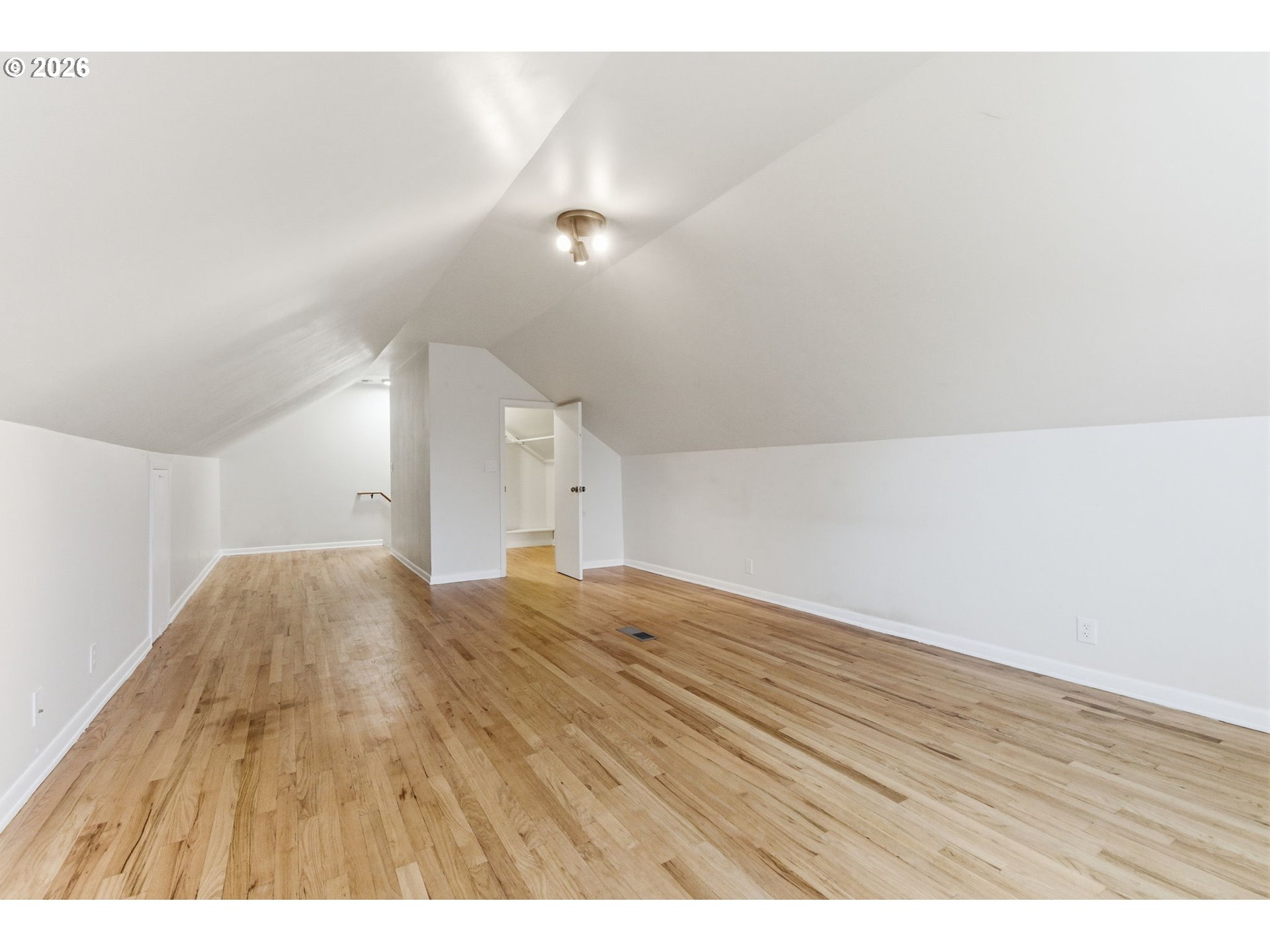 19 Northeast 139th Avenue Portland, OR 97230 - Photo 34 of 48 a view of empty room with wooden floor