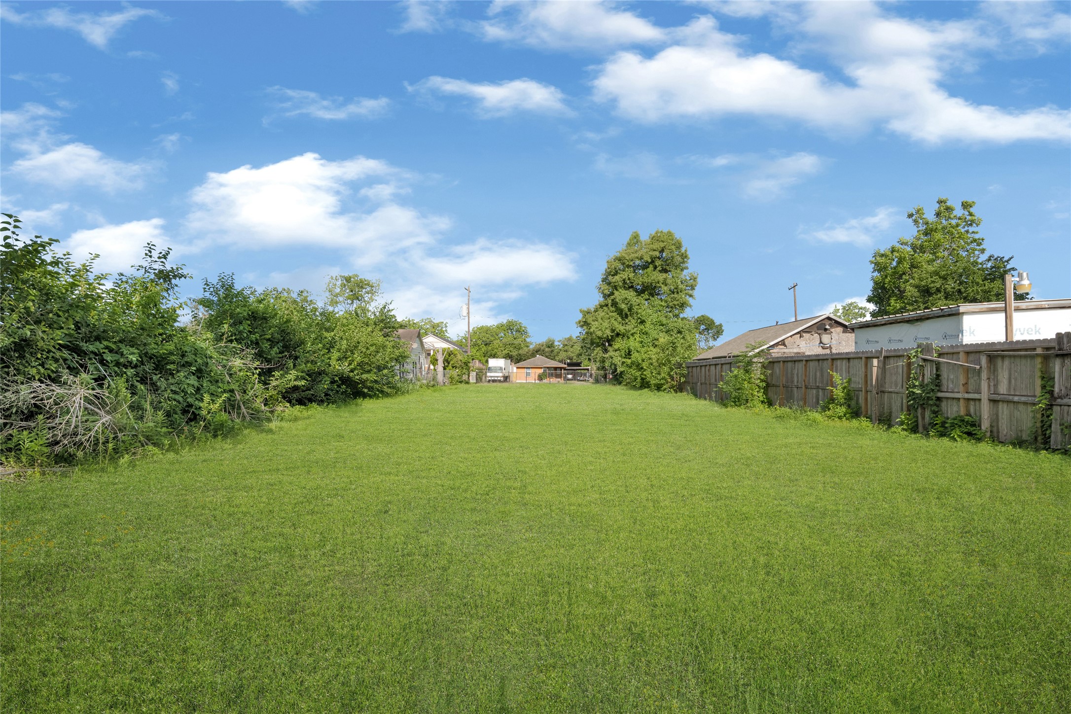 4 Pickfair Street Houston, TX 77026 - Photo 9 of 12 Gallery Image 9