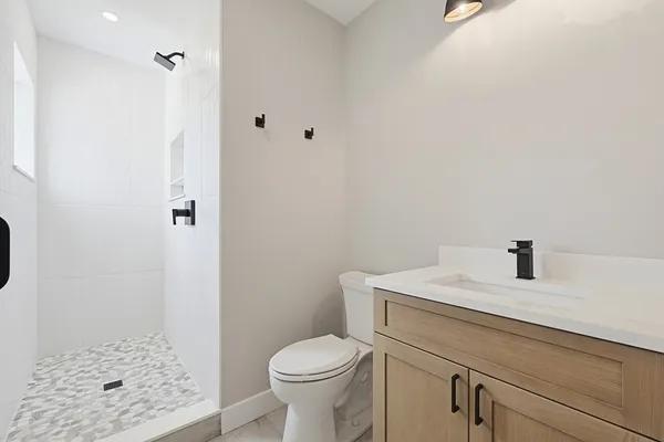 $3,800 | 81 West Street, Unit 81, Franklin, MA 02038