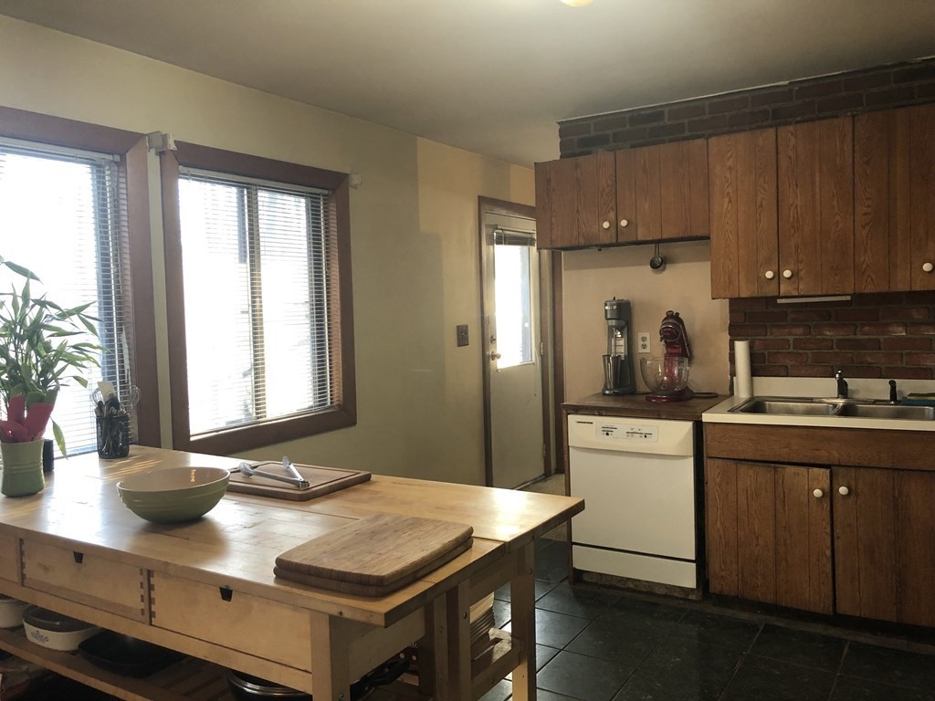 31 Brook Road Sharon, MA 02067 - Photo 2 of 6 Gallery Image 2