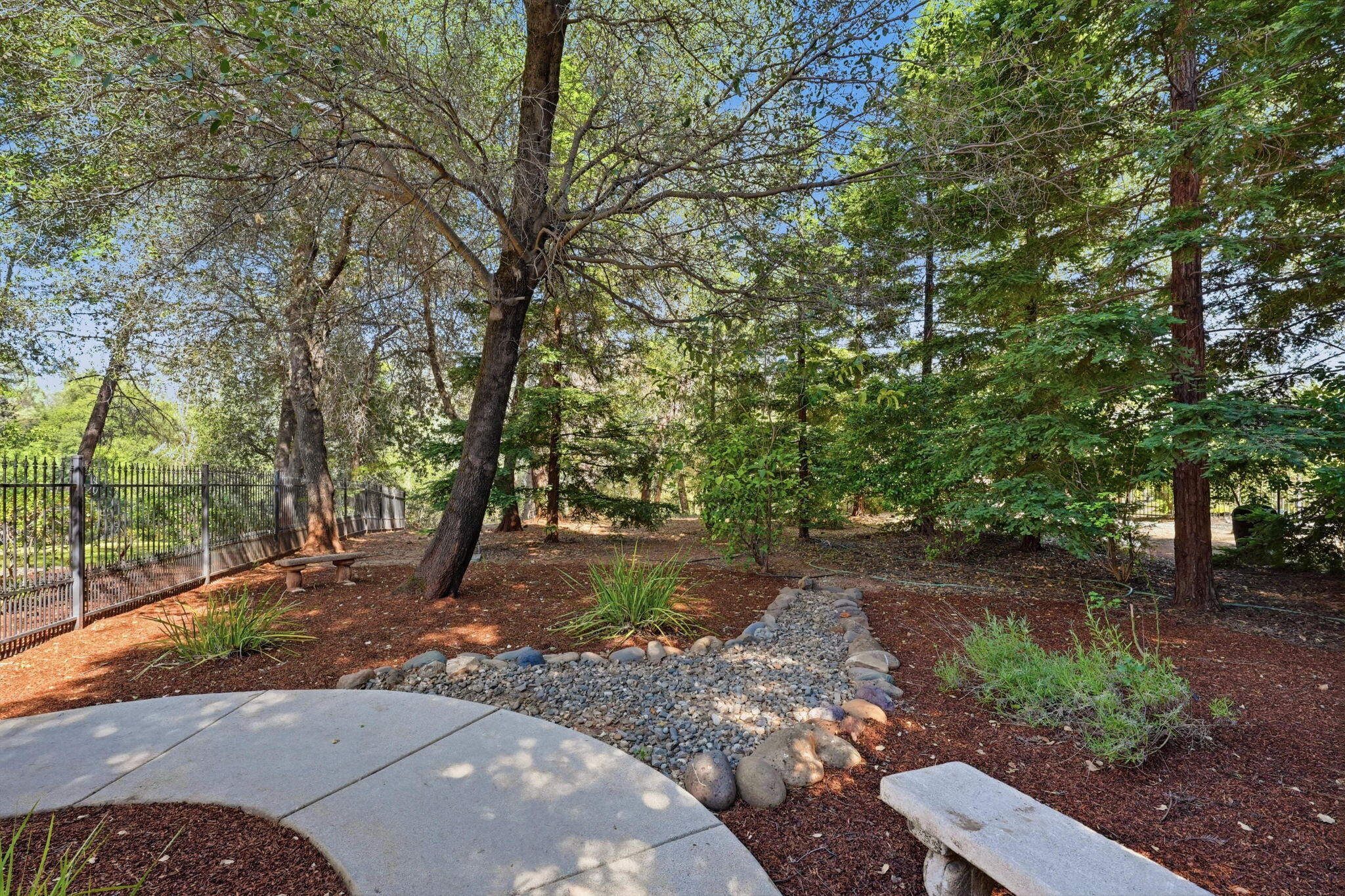 13457 Tierra Heights Road Redding, CA 96003 - Photo 45 of 56 45-web-or-mls-IMG-45