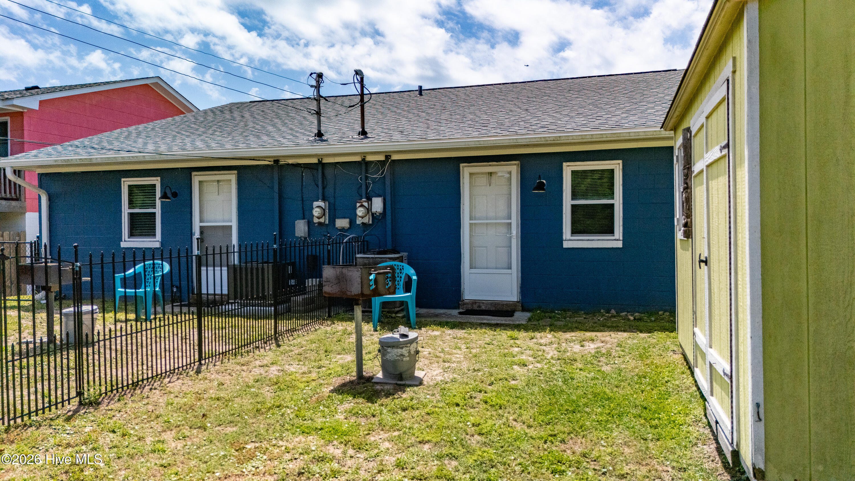 207 East Terminal Boulevard Atlantic Beach, NC 28512 - Photo 38 of 69 Backyard View