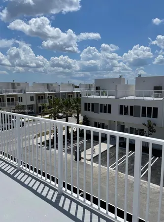 $2,700 | 25842 Southwest 144th Avenue, Unit 25842, Homestead, FL 33032