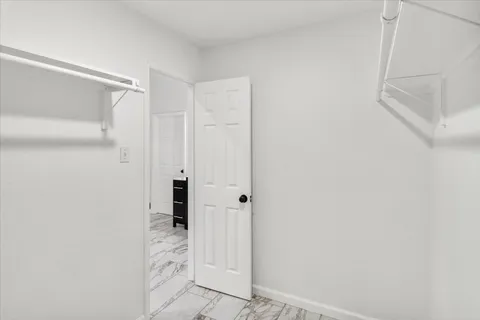 $929,999 | 13816 Lakeview Drive, Austin, TX 78732